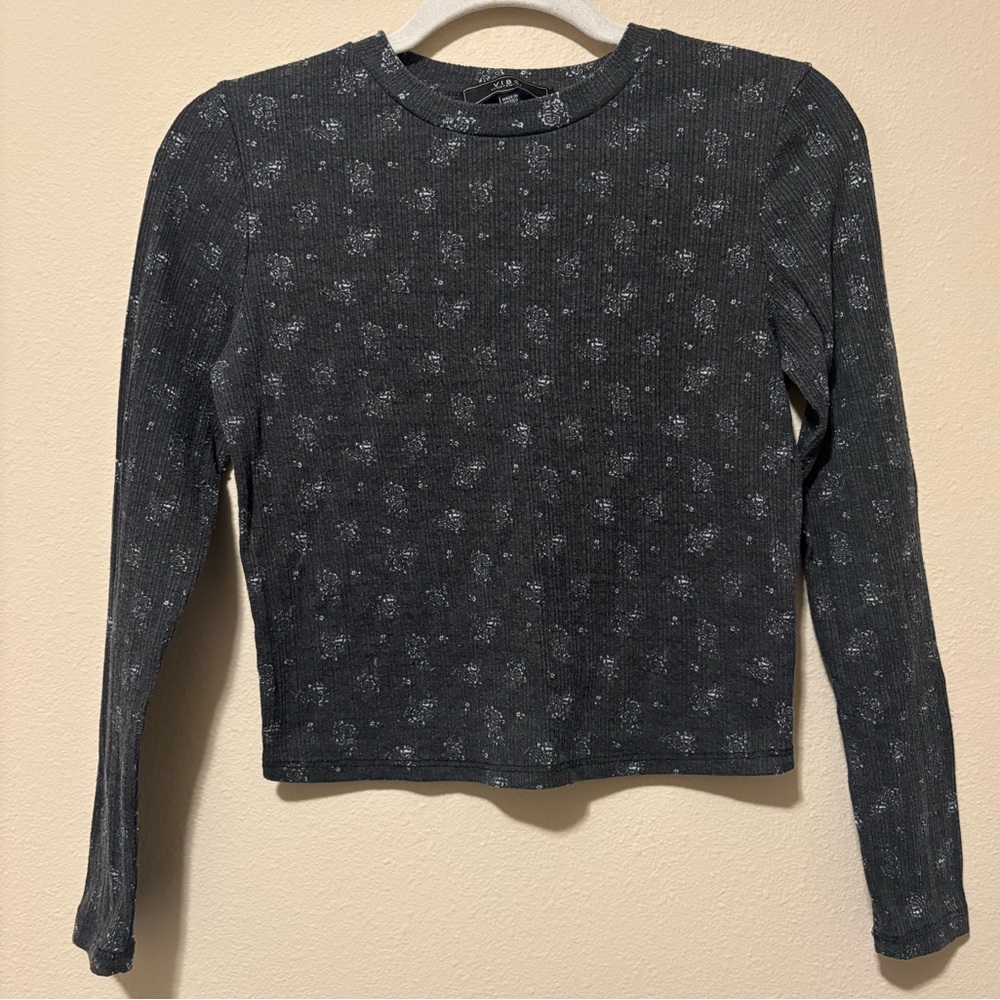 Vibe Sportswear Small Long Sleeve Shirt